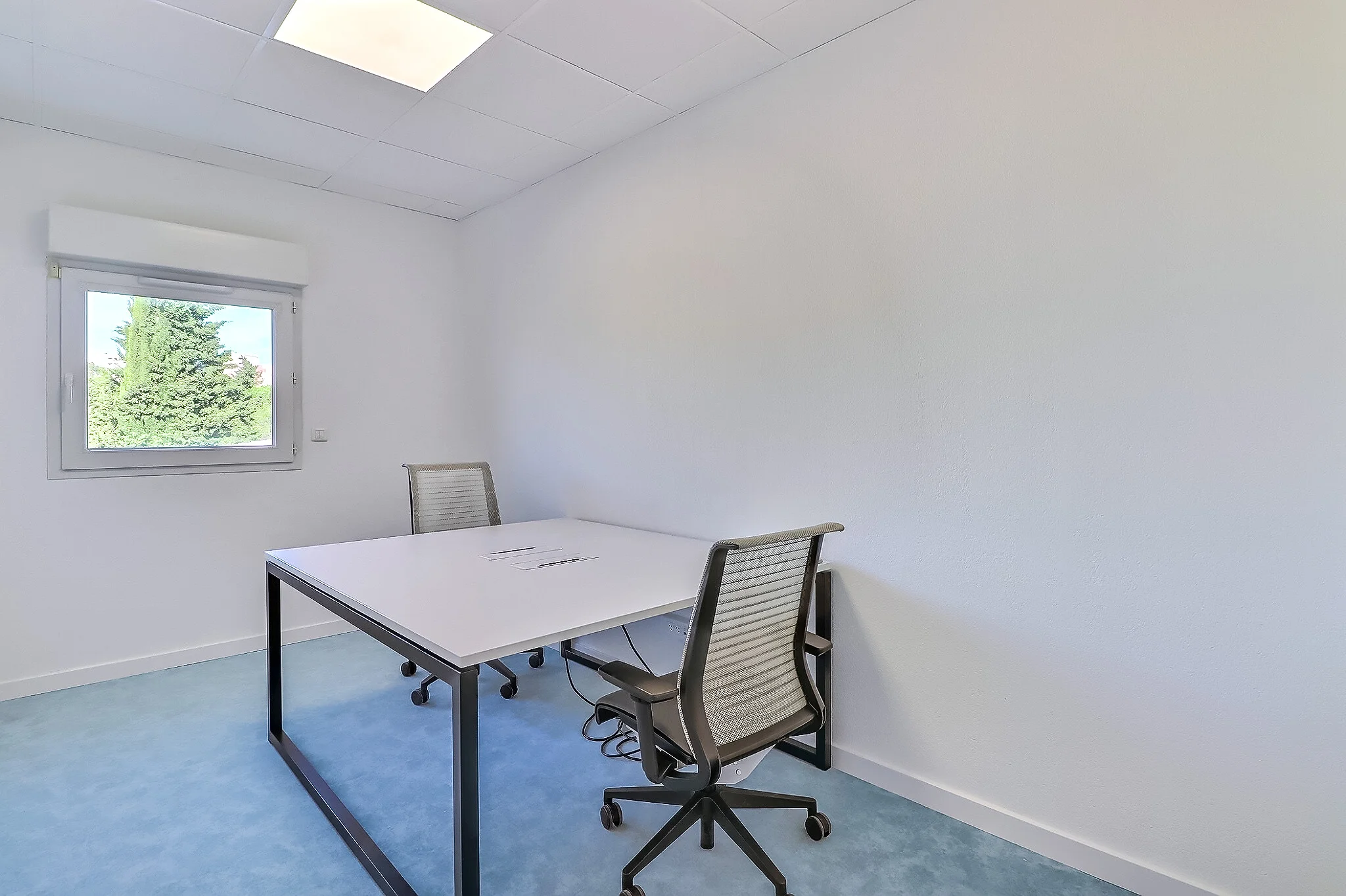 Bureau privé 2 places FlexiDesk Nîmes