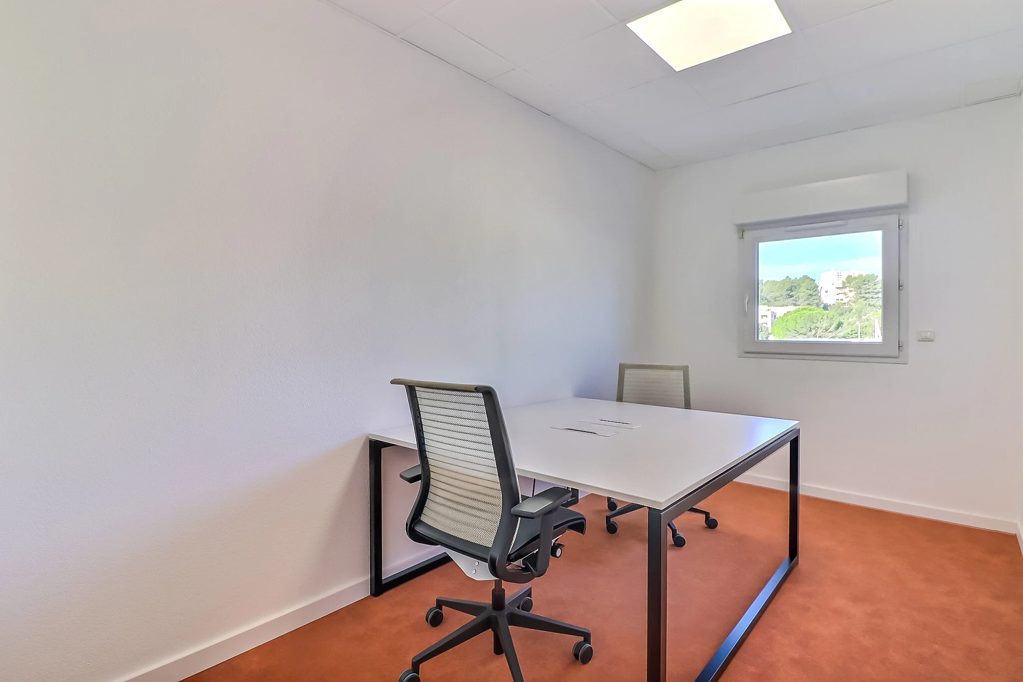 Bureau privé 2 places FlexiDesk Nîmes